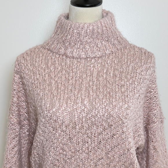 Hollister Women’s Chunky Knit Cropped Sweater Pink XS Metallic Turtleneck - Picture 5 of 13